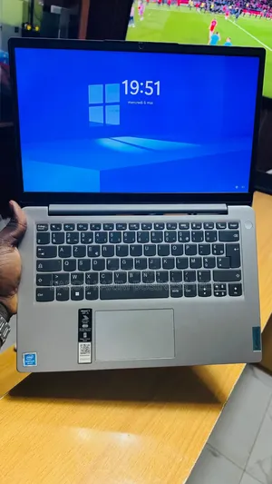 Nouveau Lenovo IdeaPad 1 4GB Intel Celeron SSD 128GB