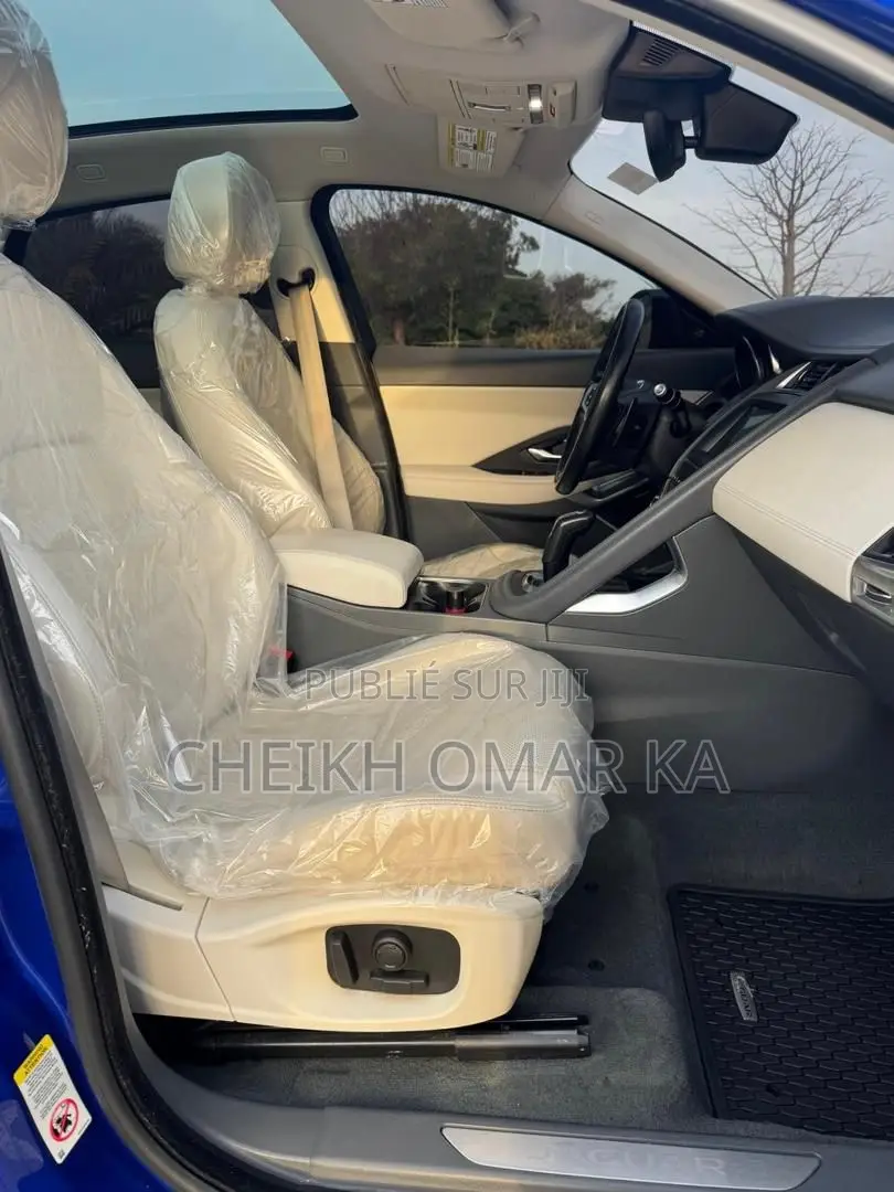 Jaguar E-Pace P250 2021 Bleu