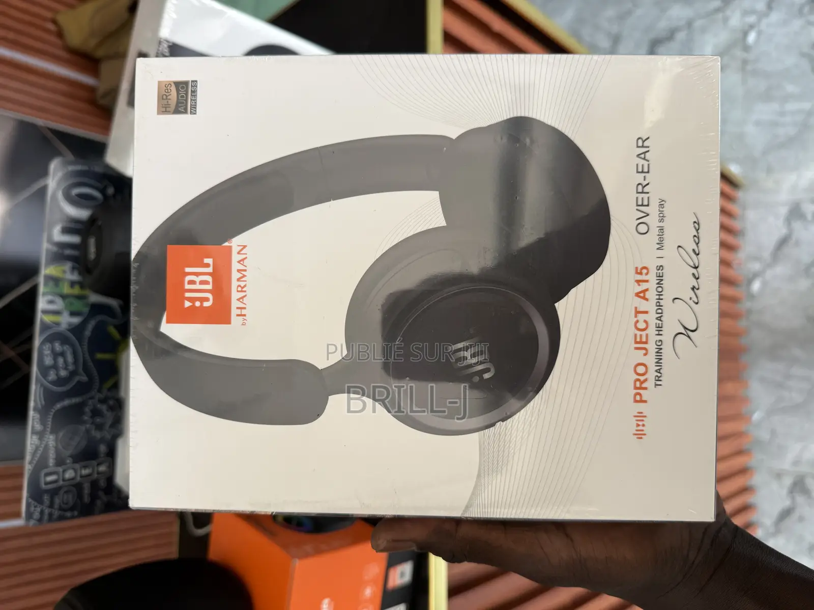 Des Casques Sony-JBL-Bose-Airpodmax