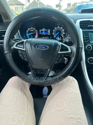 Ford Fusion SE 4dr Sedan AWD w/EcoBoost (2.0L 4cyl Turbo 6M) 2015 Blanc