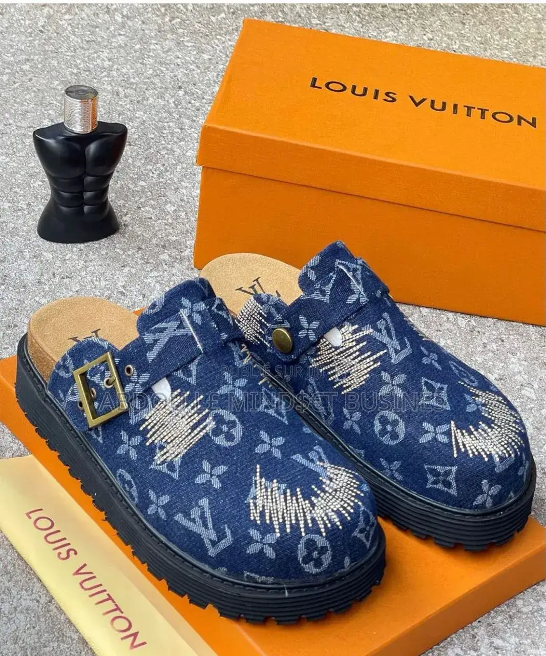 Babouche Louis Vuitton Bleu Disponible