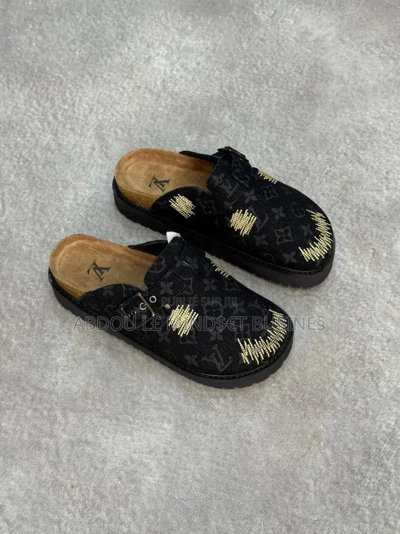 Babouche Louis Vuitton Noir Disponible
