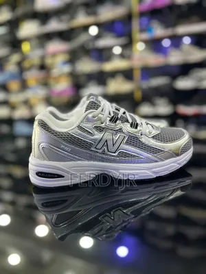 New Balance 740 Grise Disponible Maintenant Avec Livraison