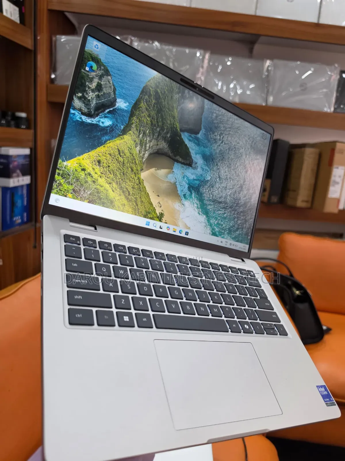 Nouveau Dell Pro Plus 14 16GB Intel Core Ultra 7 SSD 1T
