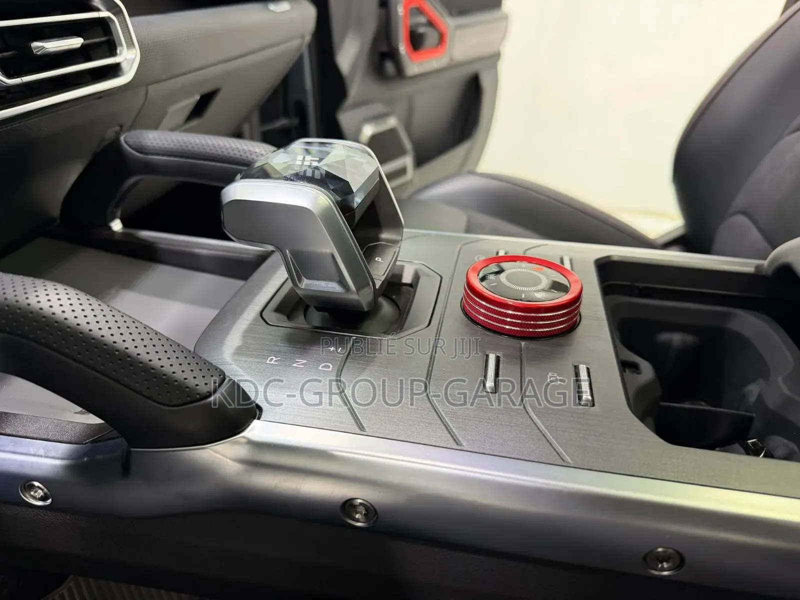 Jetour T2 1.5 Hybrid AWD 2025 Autre