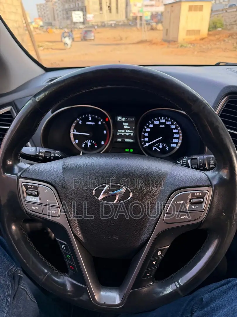 Hyundai Santa Fe 2018 Noir