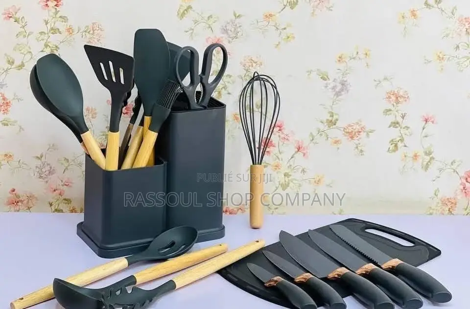 Ensemble Spatule 19 Pièces Avec Planche À Découper en Silicone