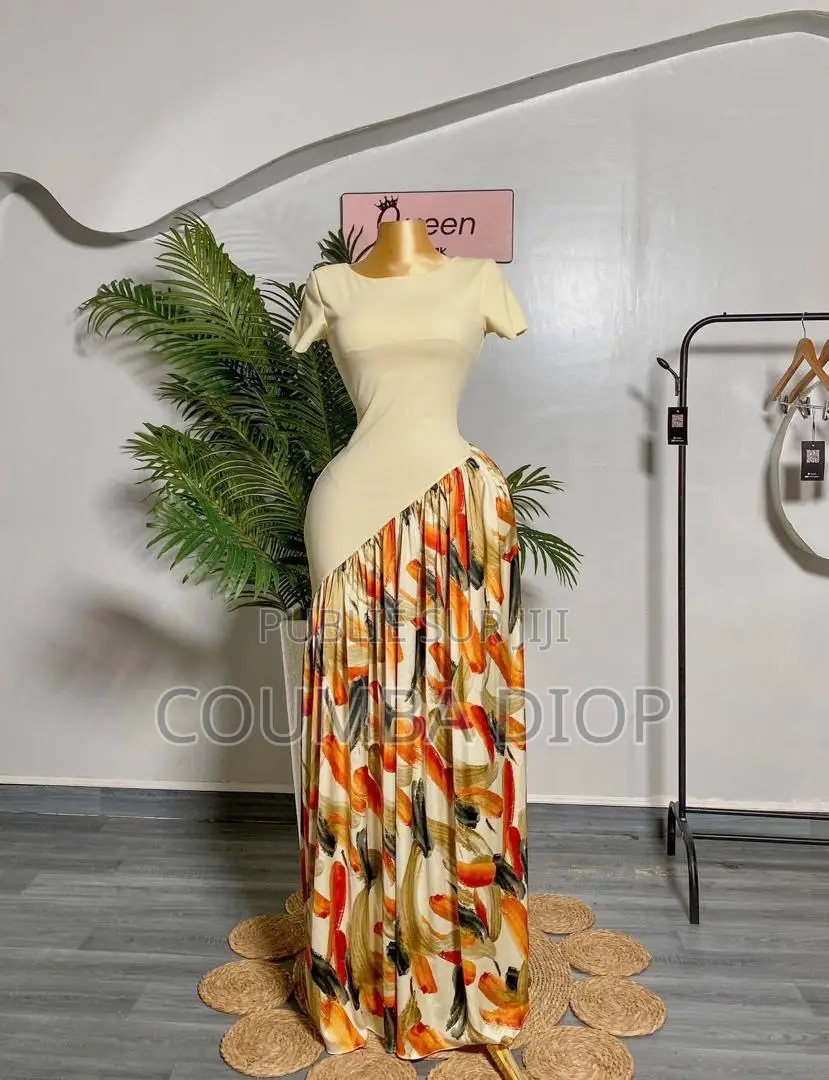 Robe Avec Motifs Fleurs