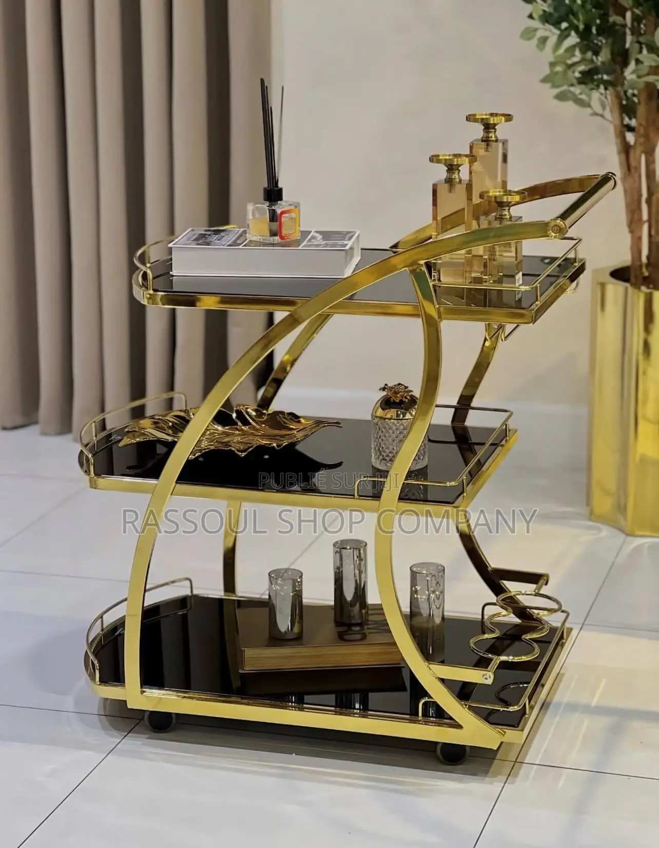 Chariot Luxe Prix:100000f Contact Whatsapp