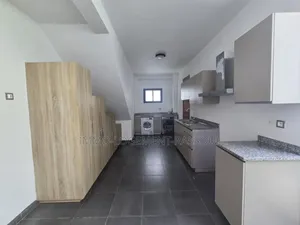 6chbre Villa dans , Almadies à Vendre