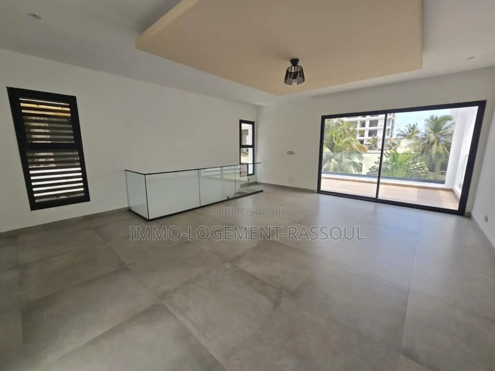 6chbre Villa dans , Almadies à Vendre