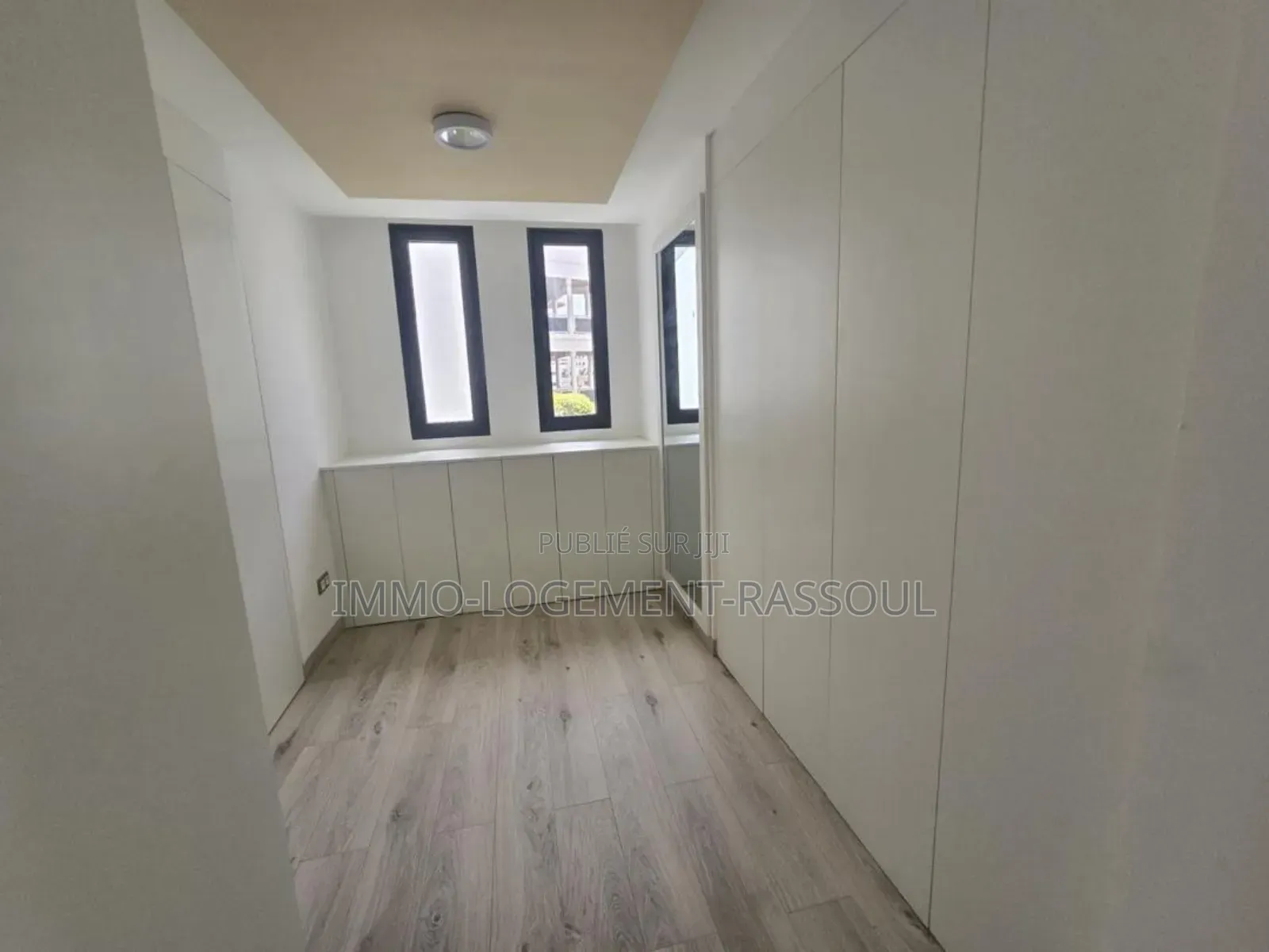 6chbre Villa dans , Almadies à Vendre