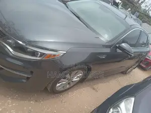 Kia Optima 2018 Gris