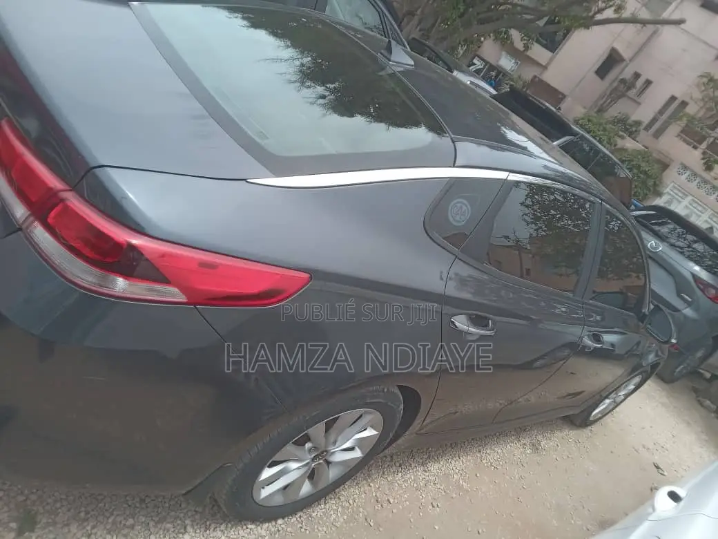 Kia Optima 2018 Gris