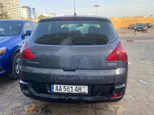 Peugeot 3008 2012 Gris
