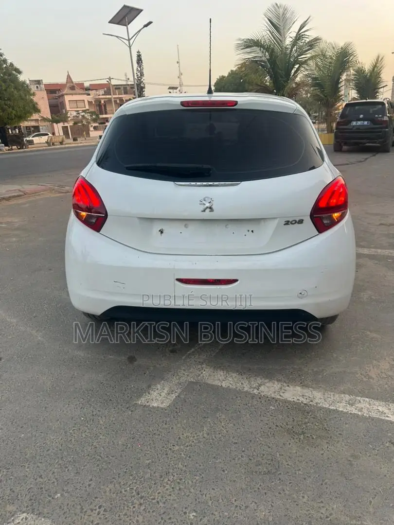 Peugeot 208 2018 Blanc