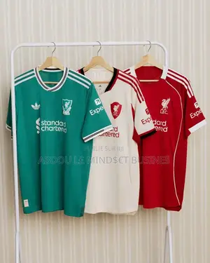 Maillots Liverpool Fc Disponible