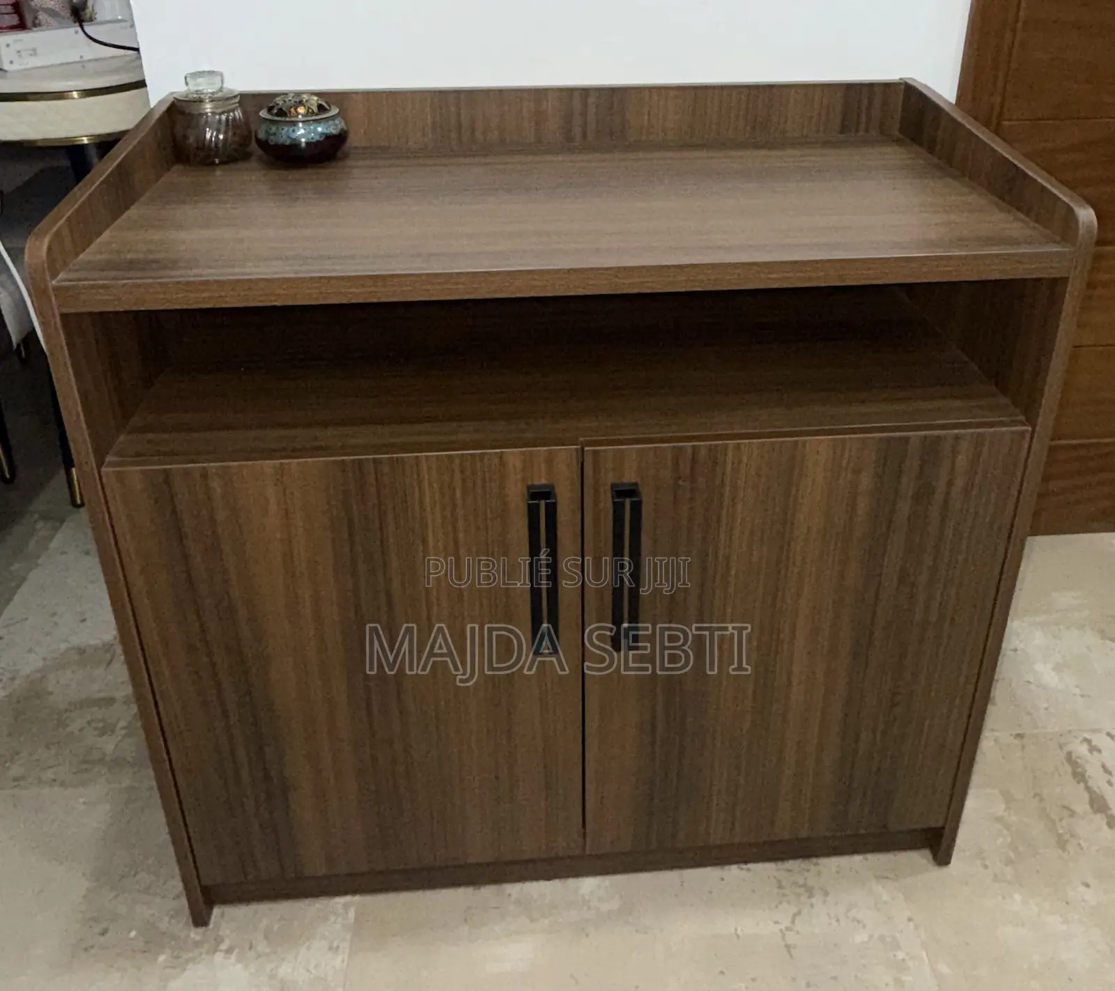 Meuble De Rangement en Bois Massif