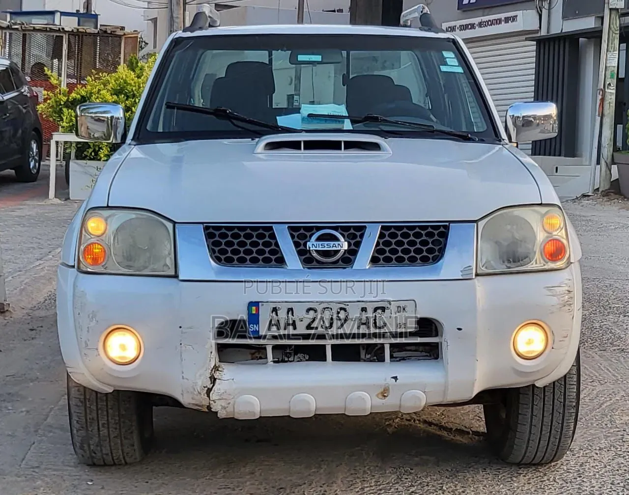 Nissan NP300 2020 Blanc