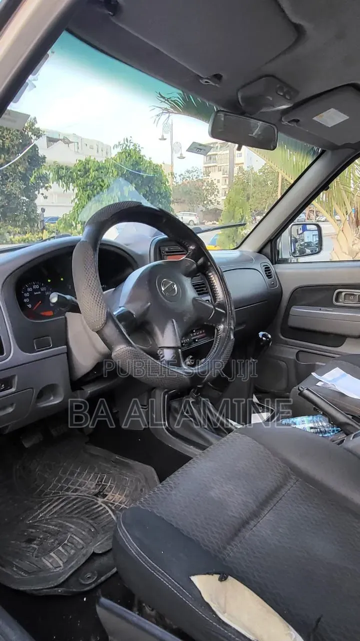 Nissan NP300 2020 Blanc