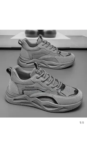 Chaussures. .
