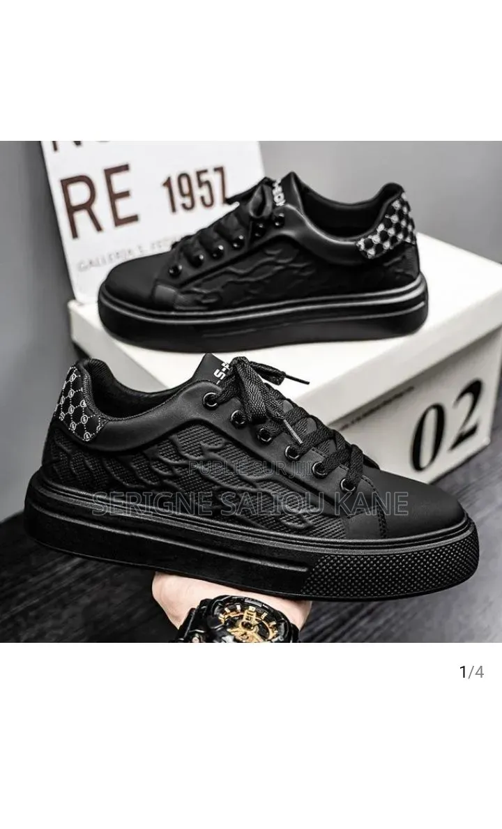 Chaussures. .