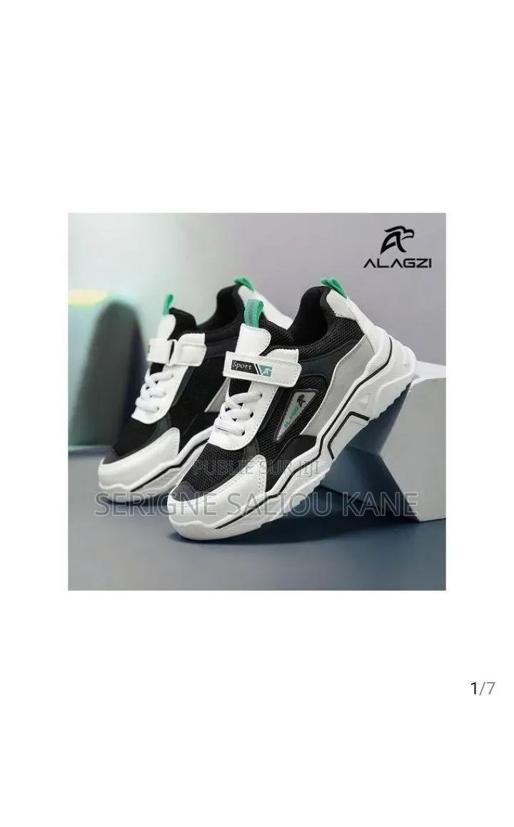 Chaussures. .
