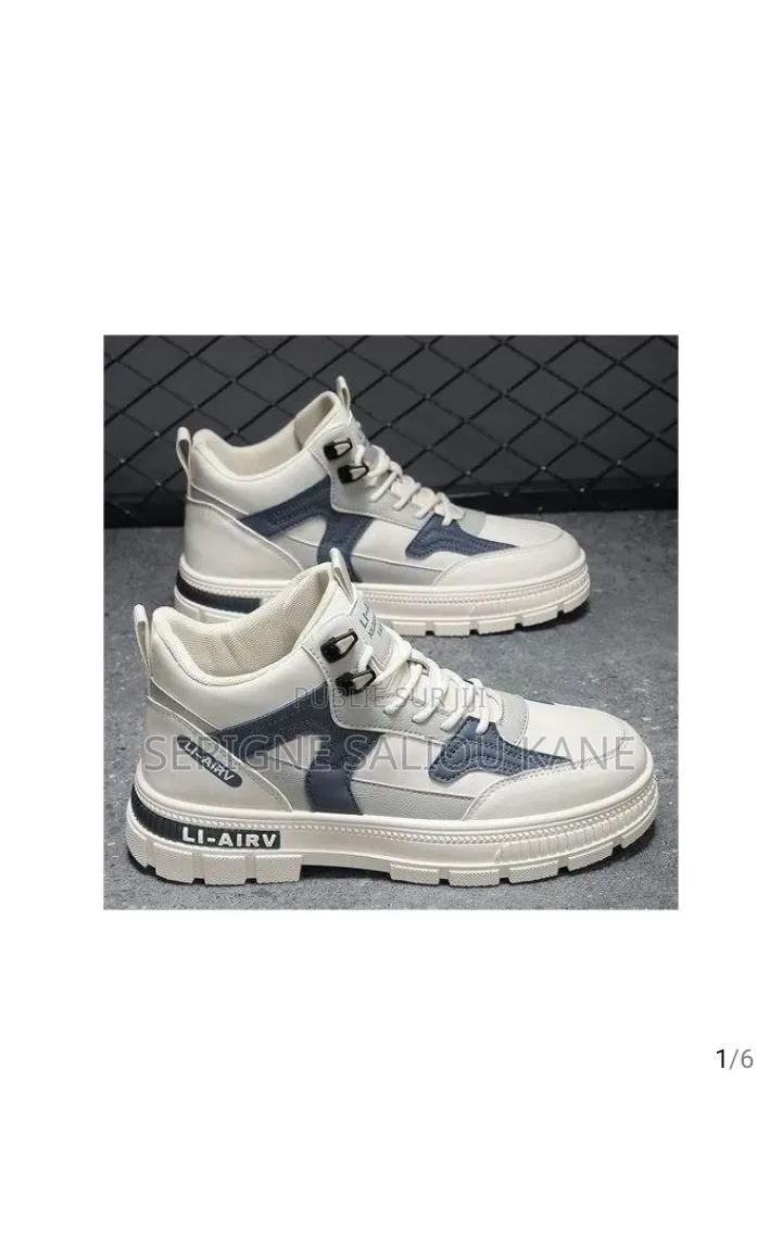 Chaussures. .