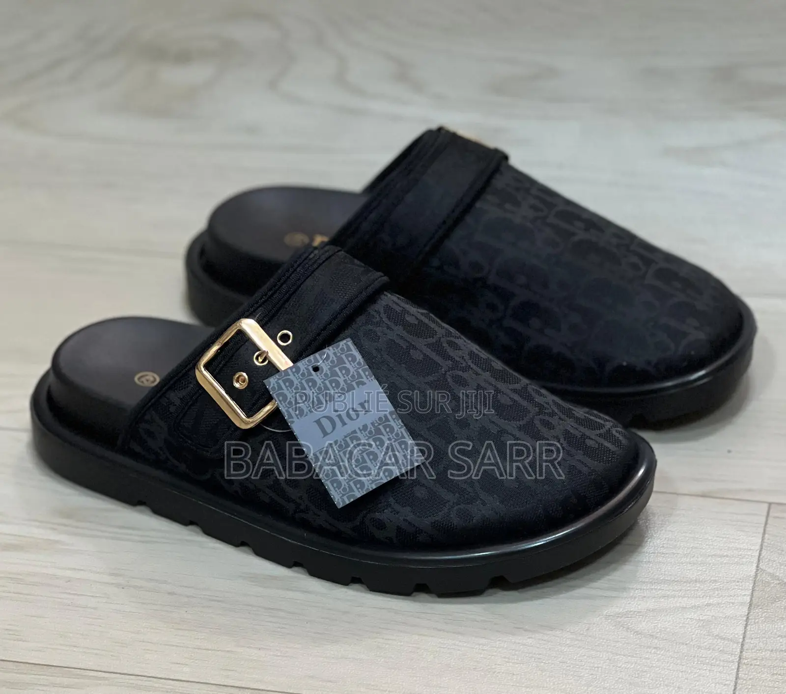 Avec Jeune Entrepreneur Marche Avec Style