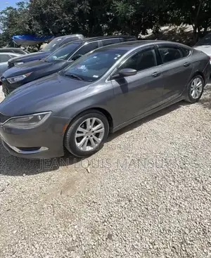 Chrysler 200 2016 Gris