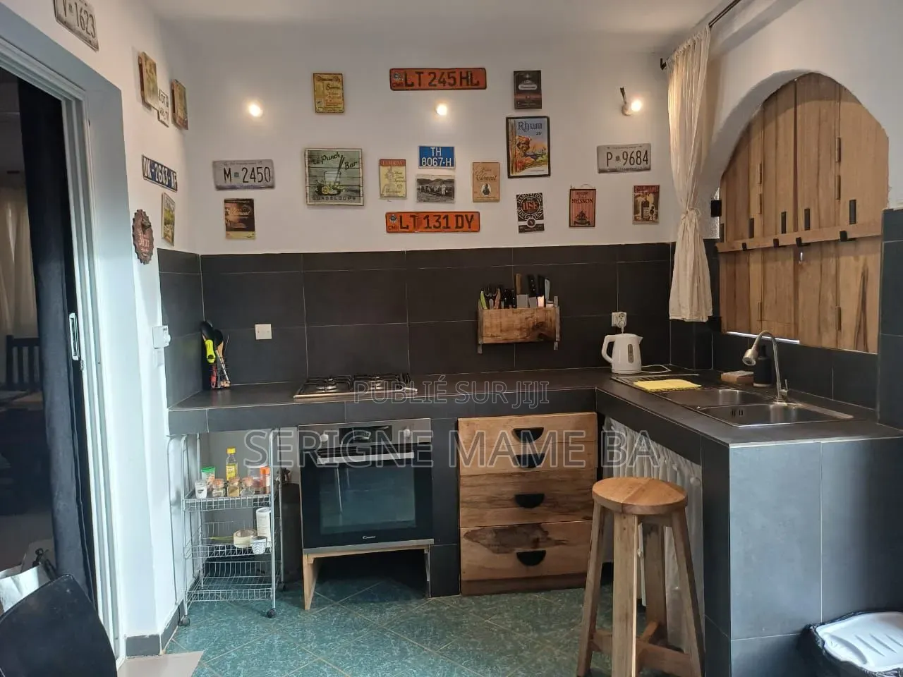 Meublé 3chbre Villa dans Urgence Immo, Fann-Point E-Amitié à Louer