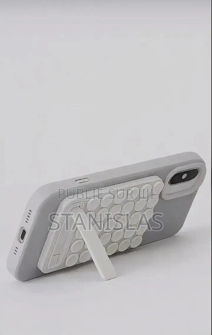 Support Téléphone À Ventouse Adhésif Accompagné D’Un Mini Trépied.