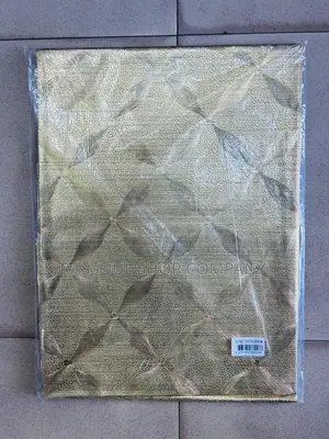 Nappe Toile Dimension 1m50x1m37 Prix:2000f