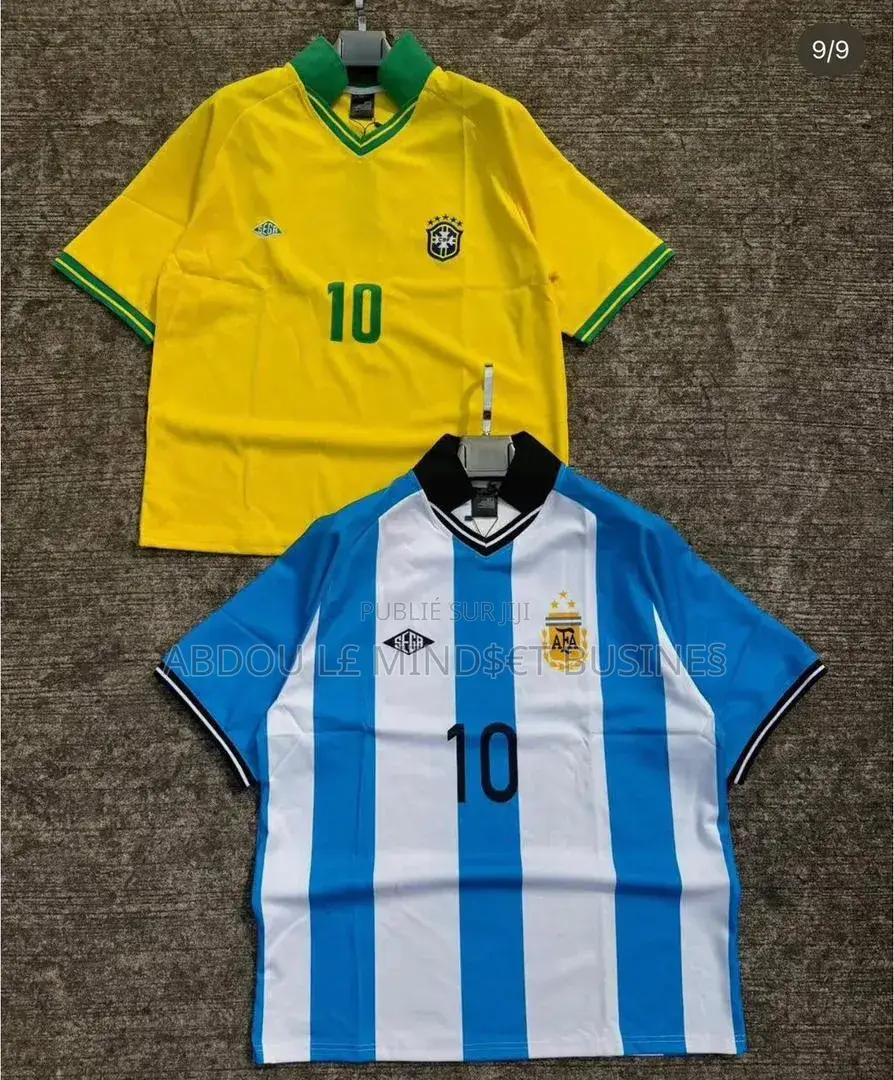 T-Shirt Clubs Team Disponible
