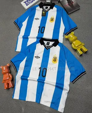 T-Shirt Clubs Team Disponible