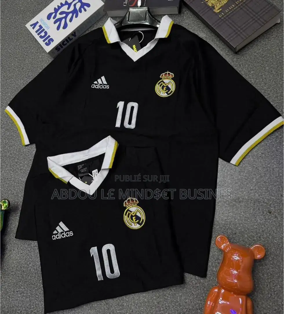 T-Shirt Clubs Team Disponible