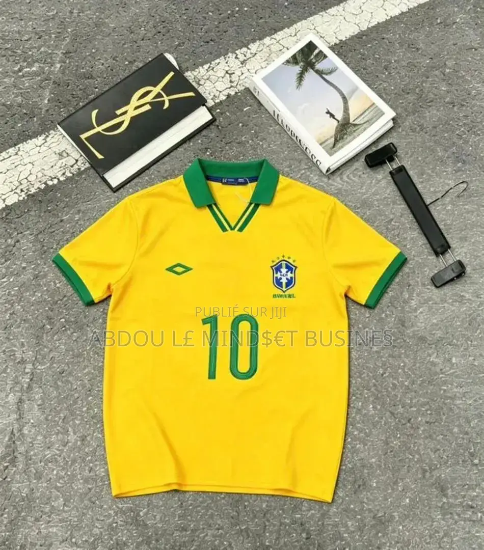T-Shirt Clubs Team Disponible