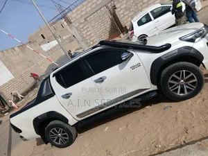 Toyota Hilux SR5 4x4 2017 Blanc