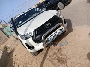 Toyota Hilux SR5 4x4 2017 Blanc