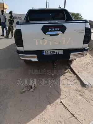 Toyota Hilux SR5 4x4 2017 Blanc