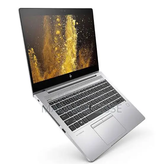 Nouveau HP EliteBook 830 G5 16GB Intel Core i5 SSD 256GB