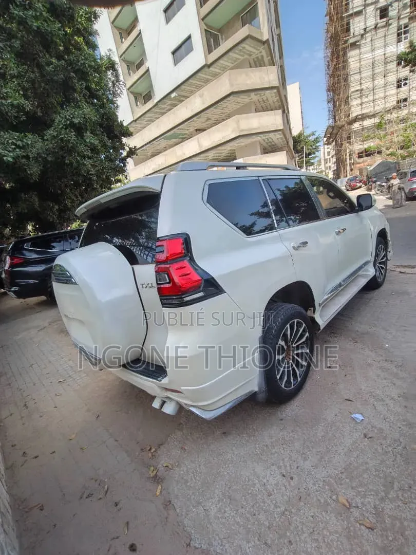 Toyota Land Cruiser Prado 2015 Blanc