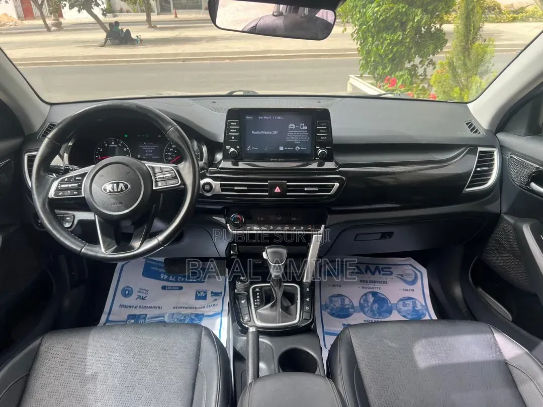 Kia Seltos 2021 Gris
