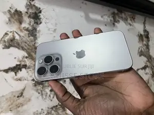 Apple iPhone 15 Pro 256 GB Doré