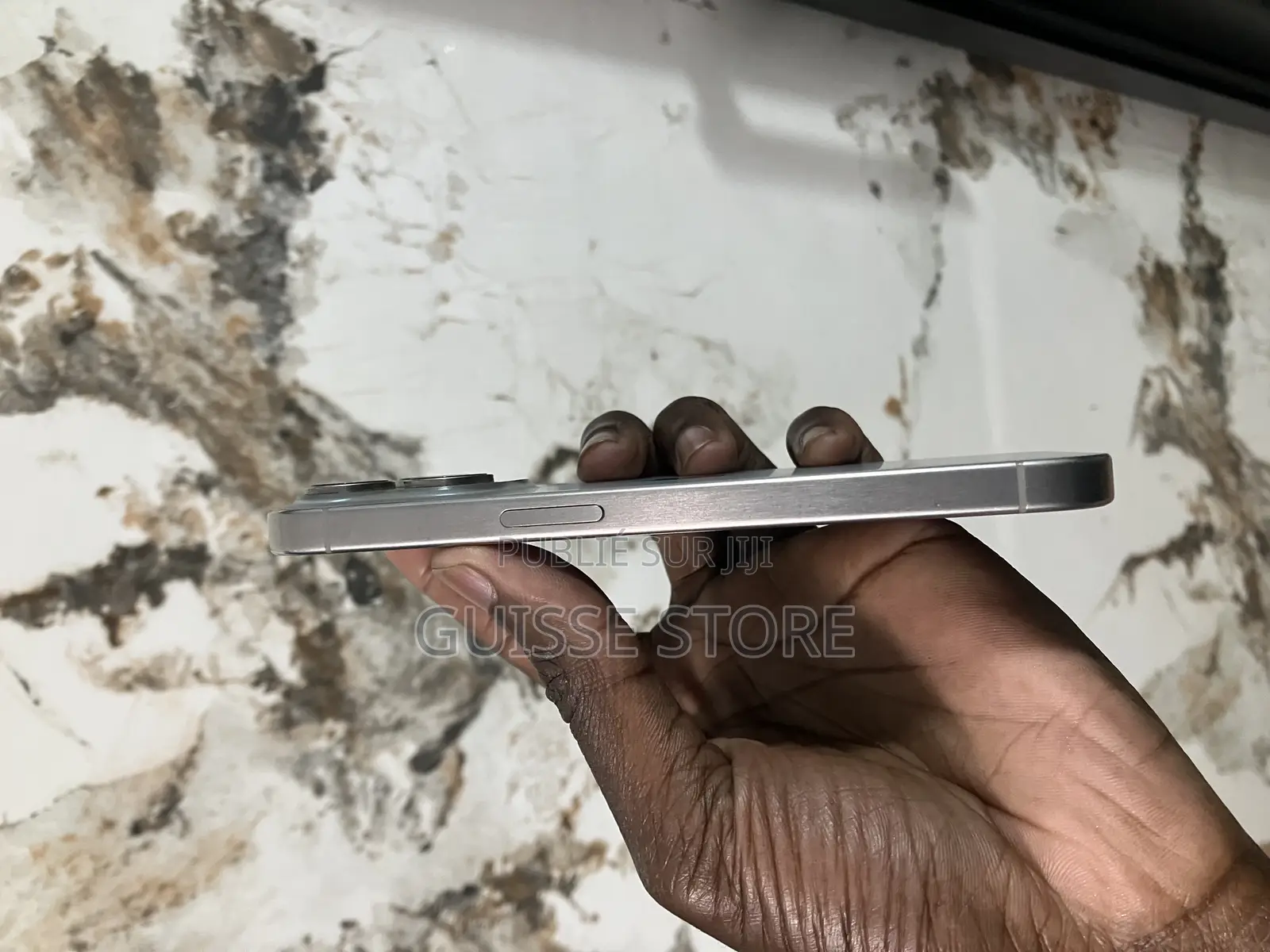 Apple iPhone 15 Pro 256 GB Doré