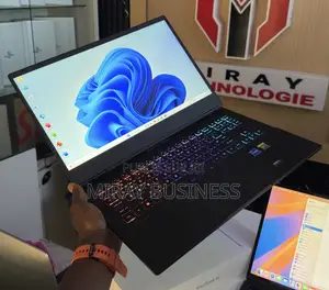 Ordinateur portable HP Omen 16 16GB Intel Core i7 SSD 1T