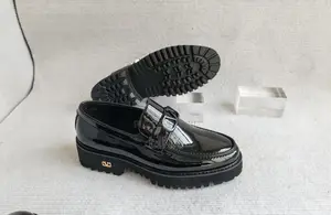 Chaussure De Ville Valentino Garavani