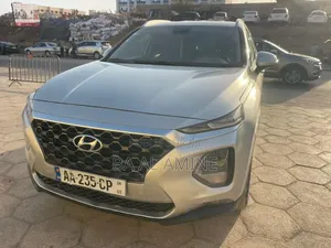 Hyundai Santa Fe 2021 Gris