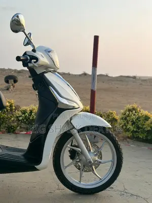 Piaggio Trotinette 2024 Blanc