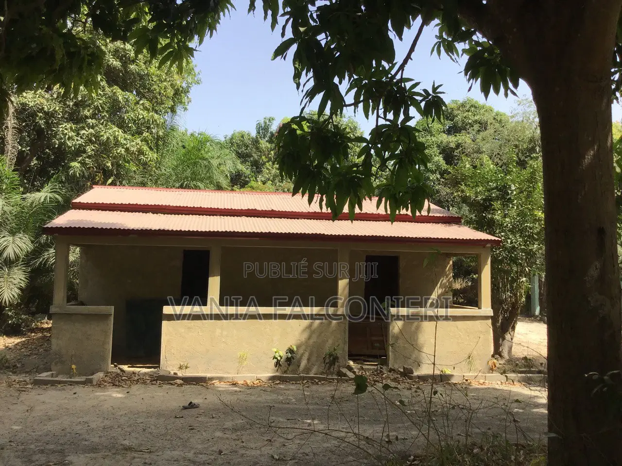 4chbre Maison dans Region De Ziguinchor, Kabrousse à Vendre